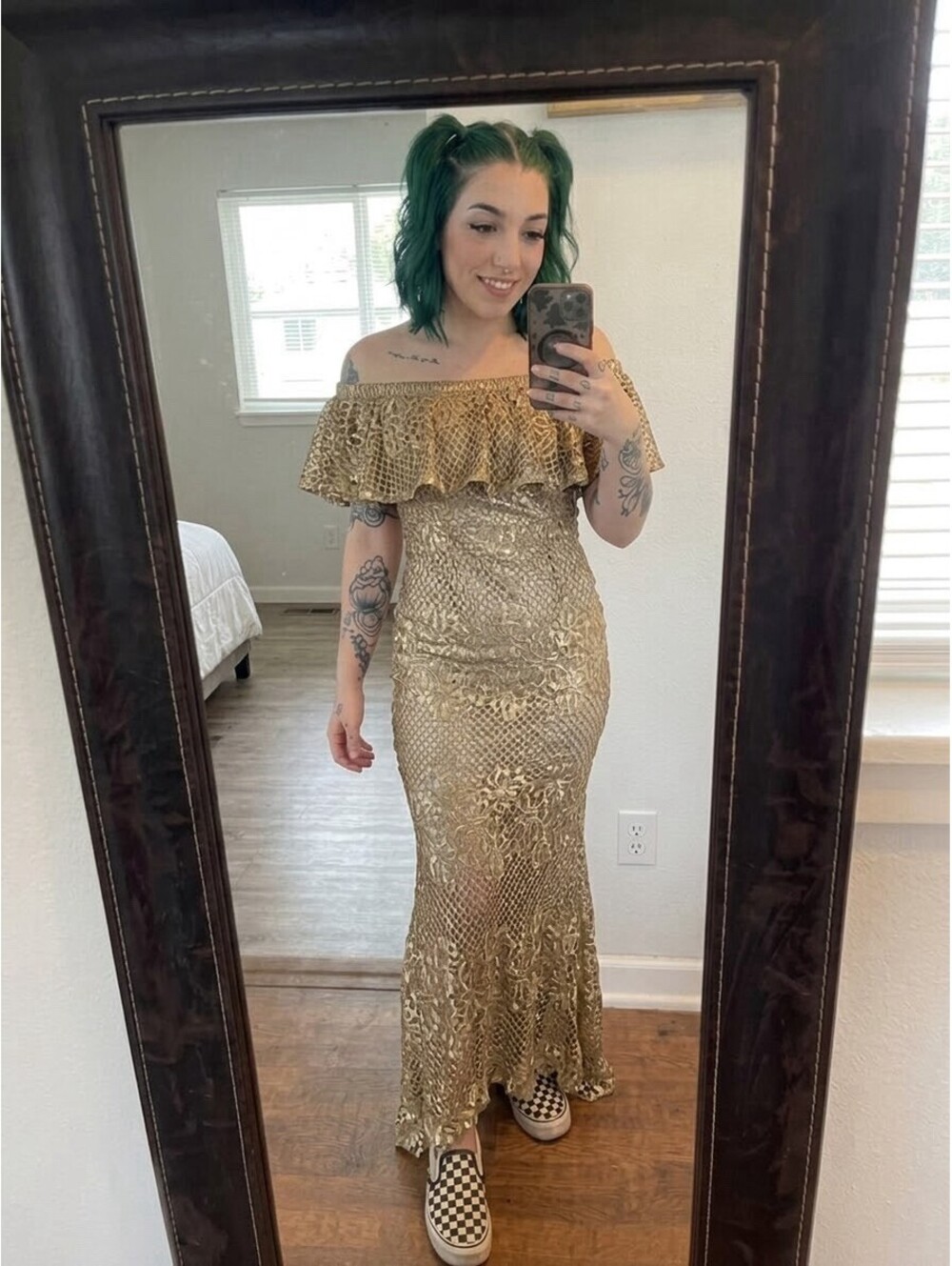 NWT Love Triangle Gold Off-Shoulder Lace Maxi Dress Formal Gown Prom Size 6